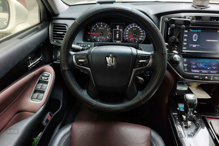 丰田 皇冠 2018 汽车图片 #12