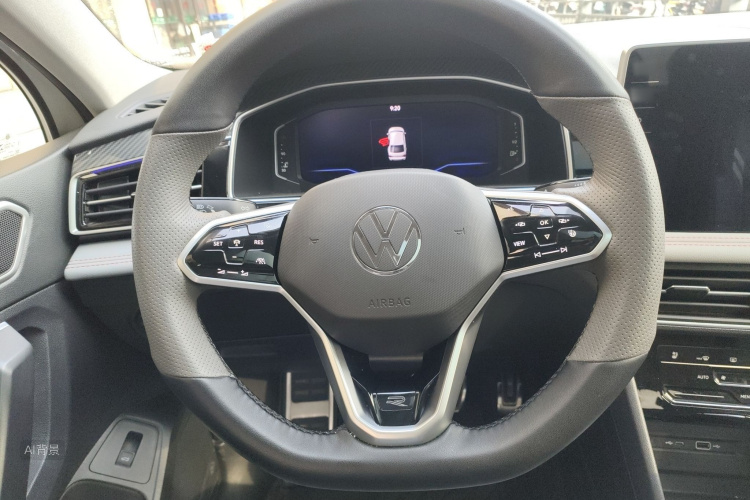 Volkswagen Tiguan X 2022 car image #12