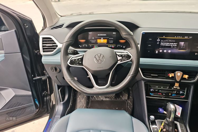 Volkswagen Tharu 2024 immagine di auto #12