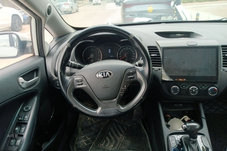 起亚 起亚K3 2017 汽车图片 #12