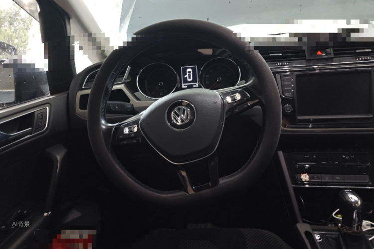 Volkswagen Touran 2020 car image #12