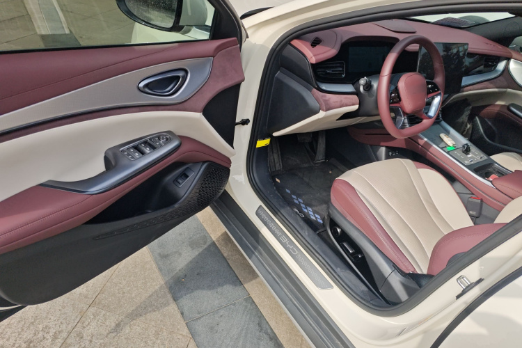 BYD Seal 07 DM-i 2024 صورة سيارة #12