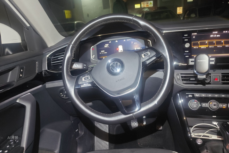 Volkswagen Tayron 2020 car image #12