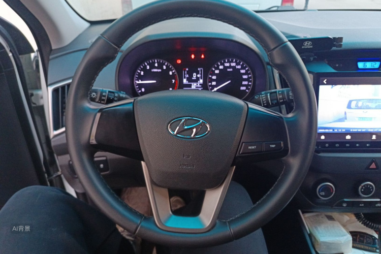 Hyundai ix25 2017 car image #12
