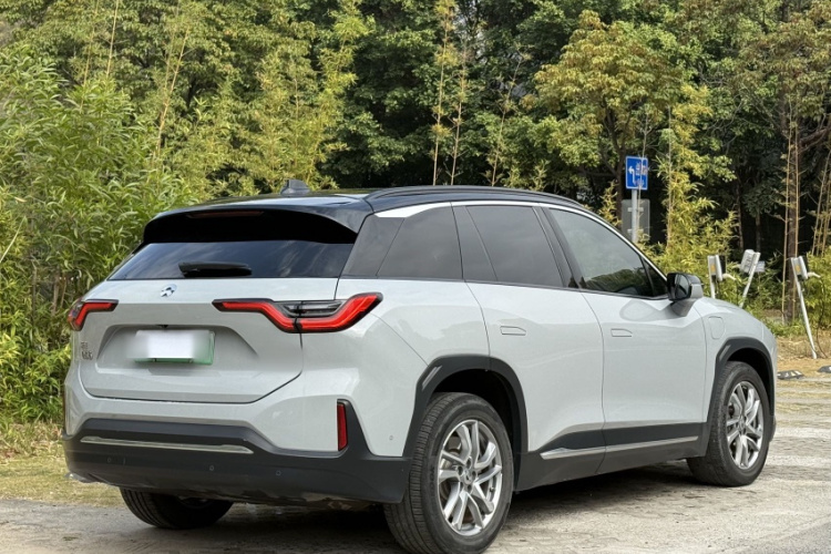 蔚来 蔚来ES6 2022 汽车图片 #12