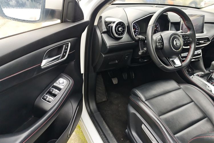 MG HS 2019 صورة سيارة #12