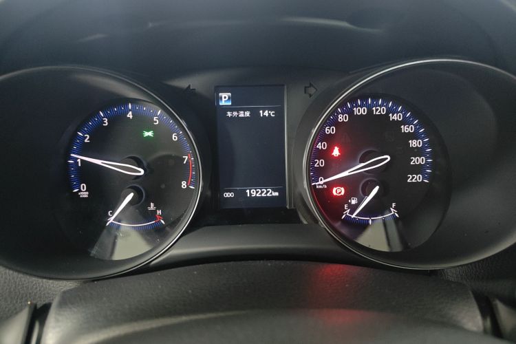 Toyota Izoa 2020 car image #12