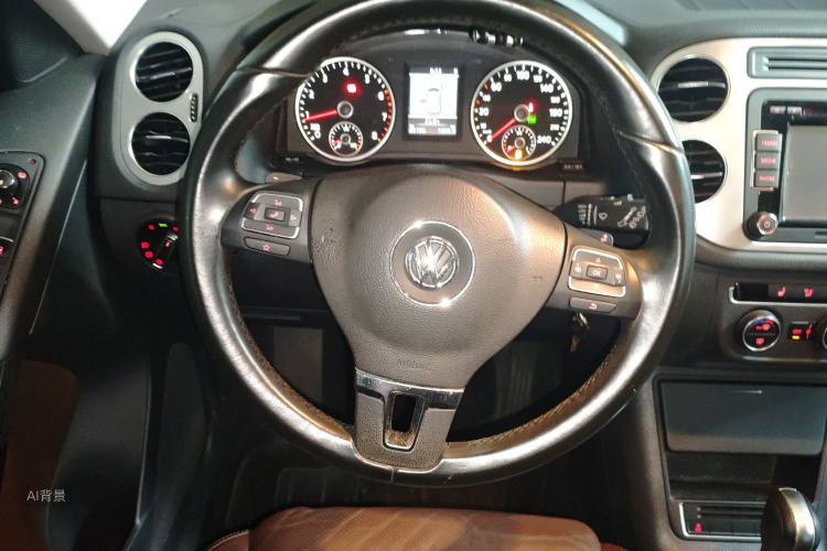 Volkswagen Tiguan 2014 #12 Volkswagen Tiguan 2014 car image #12