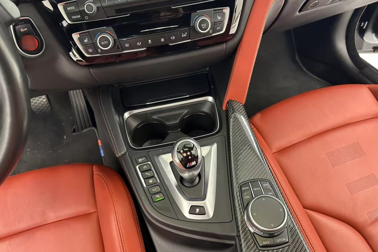 宝马 宝马M4 2018 汽车图片 #12