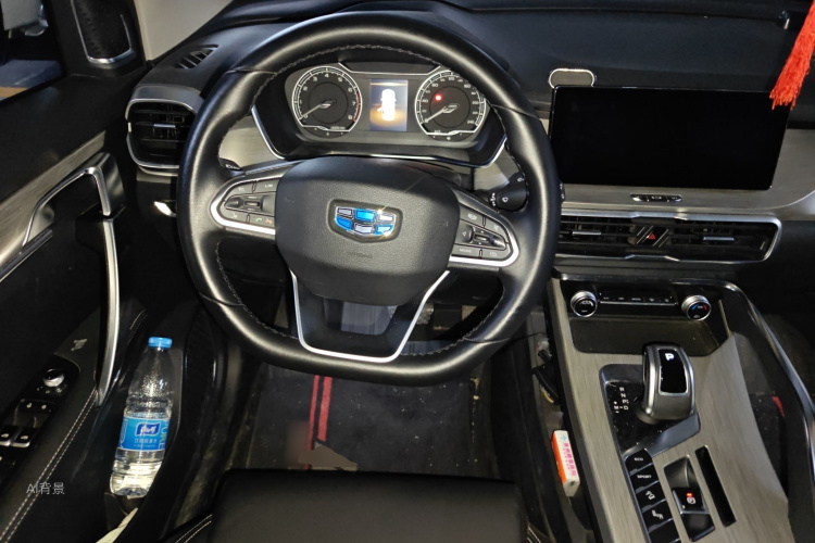 GEELY Coolray 2019 #12 GEELY Coolray 2019 car image #12