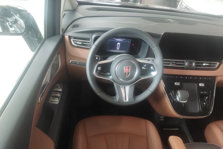 HongQi HQ9 PHEV 2026 #12 HongQi HQ9 PHEV 2026 car image #12