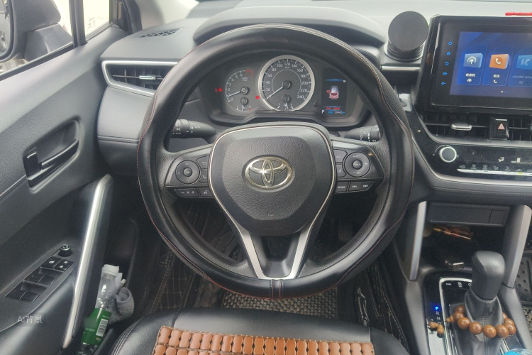 Toyota Frontlander 2022 car image #12