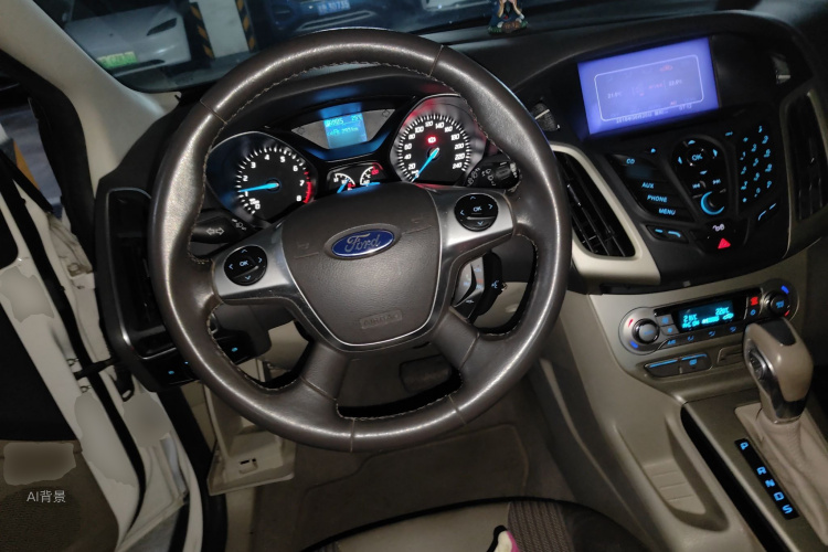 Ford Focus 2014 car image #12