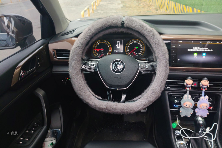 Volkswagen Tharu 2021 immagine di auto #12