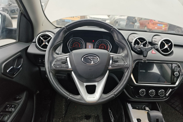 Soueast DX3 2017 car image #12