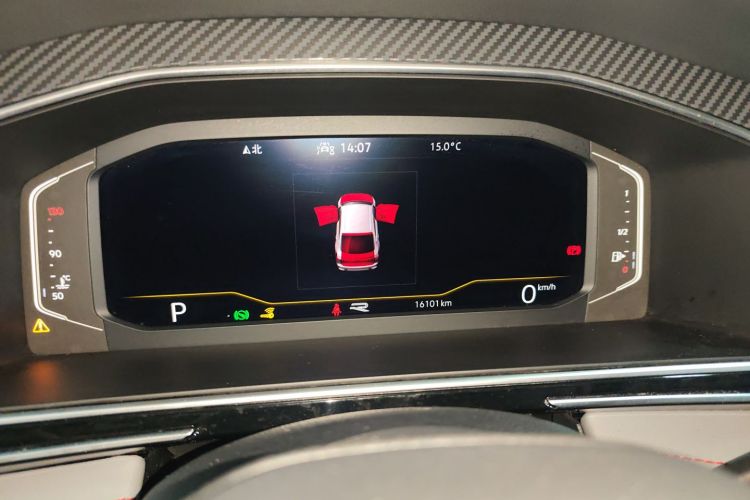 Volkswagen Tiguan X 2023 immagine di auto #12