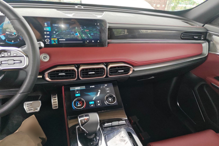 X70 PLUS 2020 car image #12