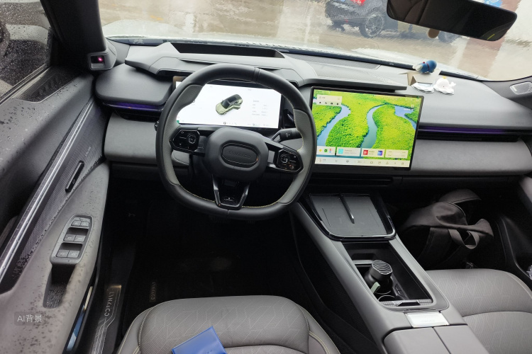 Lynk & Co 08 EM-P 2024 car image #12