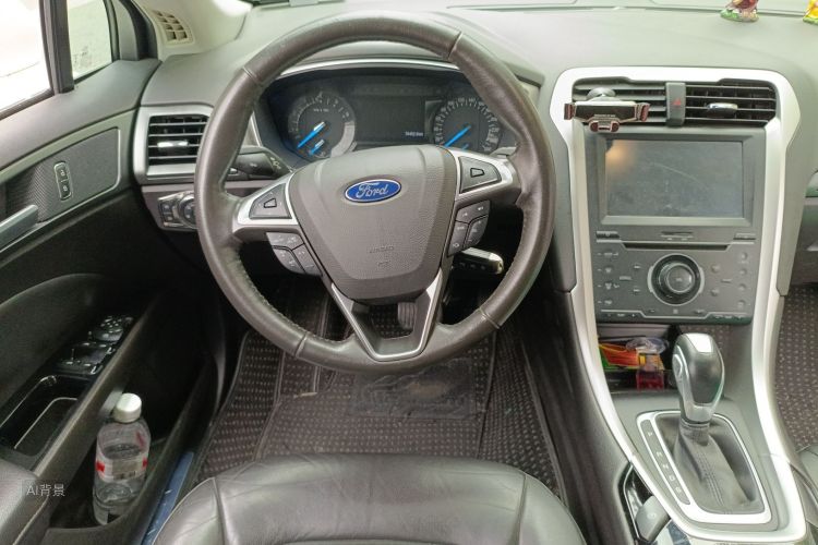 Ford Mondeo 2015 car image #12