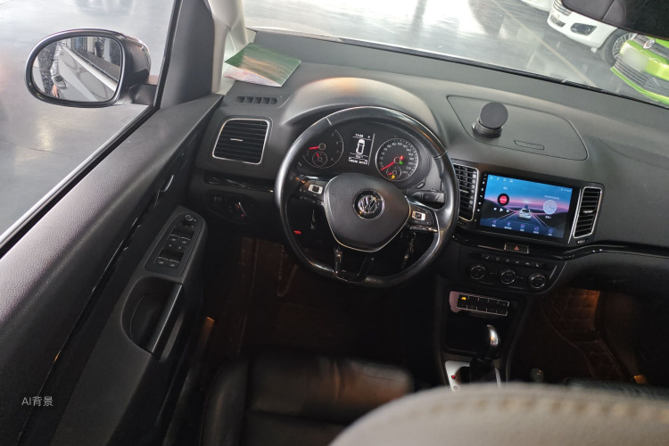 Volkswagen Sharan 2018 immagine di auto #12