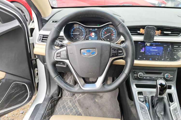 GEELY Emgrand 2019 #12 GEELY Emgrand 2019 car image #12