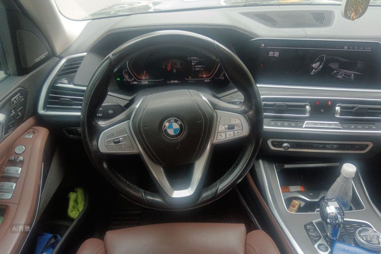 BMW X7 2020 صورة سيارة #12