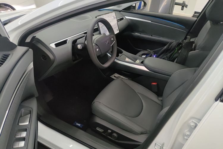 小鹏 小鹏MONA M03 2026 汽车图片 #12