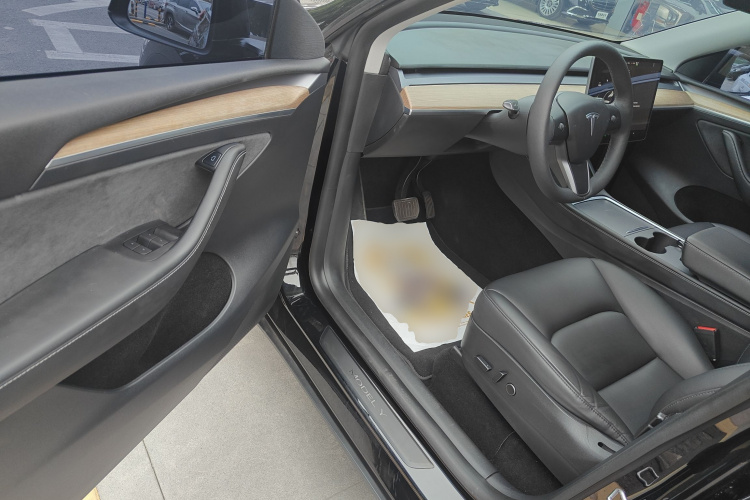 特斯拉 Model Y 2021 汽车图片 #12