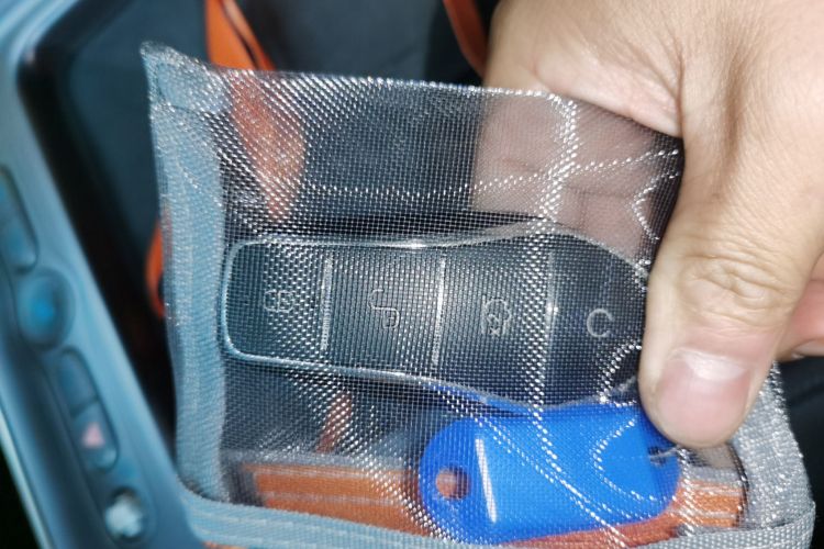 BYD Sea Lion 07 DM-i 2025 car image #12