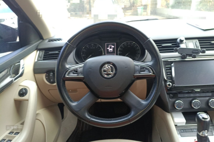 Skoda Octavia 2015 car image #12