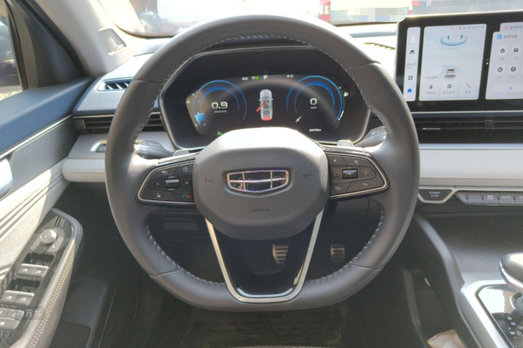 Preface 2023 immagine di auto #12