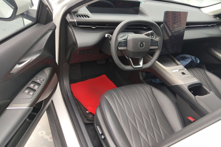 Changan EadoPHEV 2025 imagem de carro #12