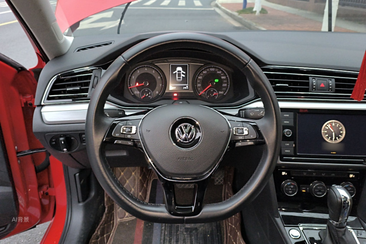 Volkswagen Lamando 2019 car image #12