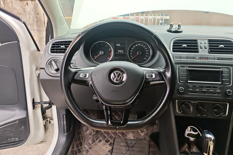 Polo 2017 #12 Polo 2017 car image #12