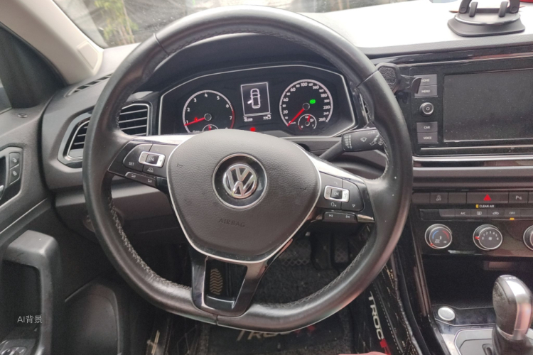 T-Roc 2019 car image #12