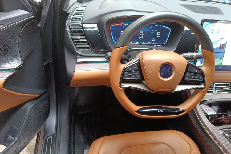 BYD Han 2022 car image #12
