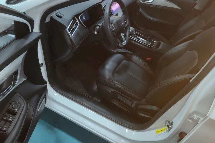 Roewe i6 MAX New Energy 2024 image de voiture #12