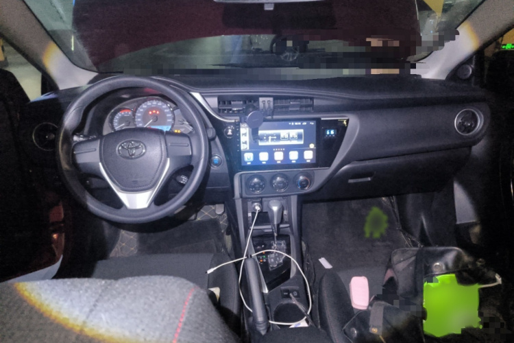 Toyota Corolla 2018 car image #12