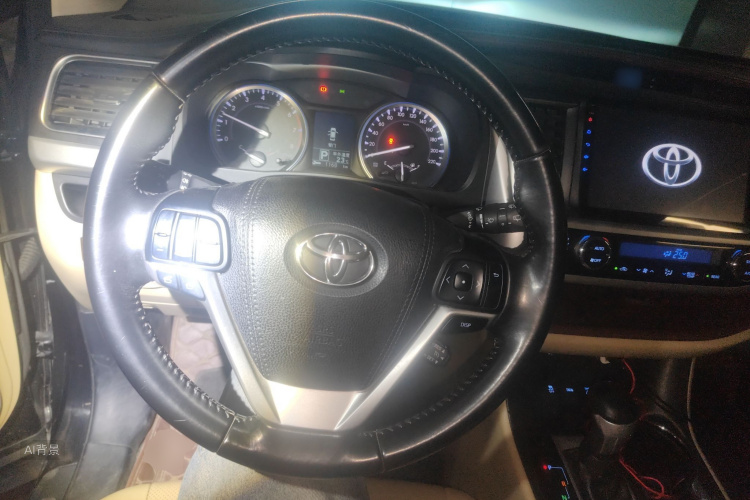 Toyota Highlander 2018 #12 Toyota Highlander 2018 car image #12