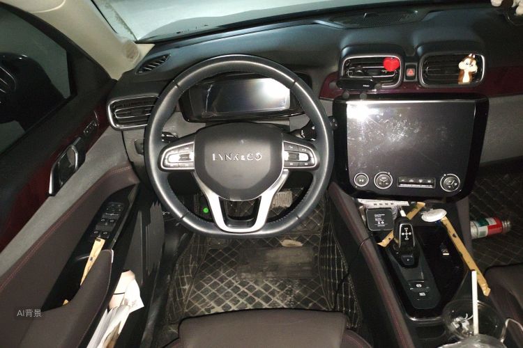 Lynk & Co 02 2020 #12 Lynk & Co 02 2020 car image #12