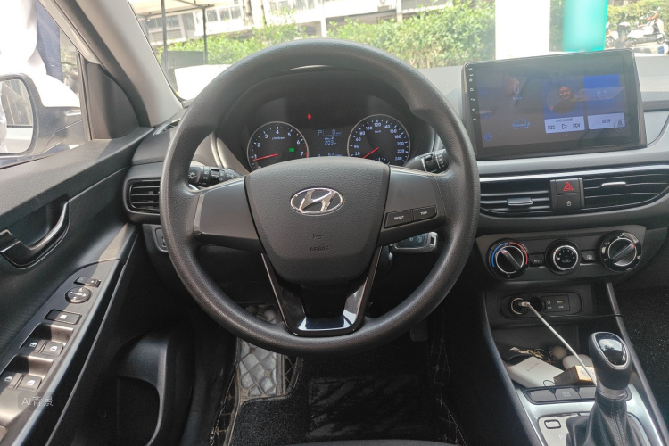 Hyundai Elantra HD 2019 car image #12