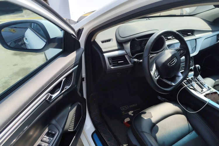 Emgrand GL 2019 #12 Emgrand GL 2019 car image #12