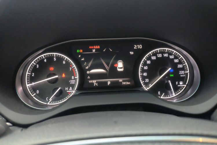 Toyota Harrier 2023 immagine di auto #12