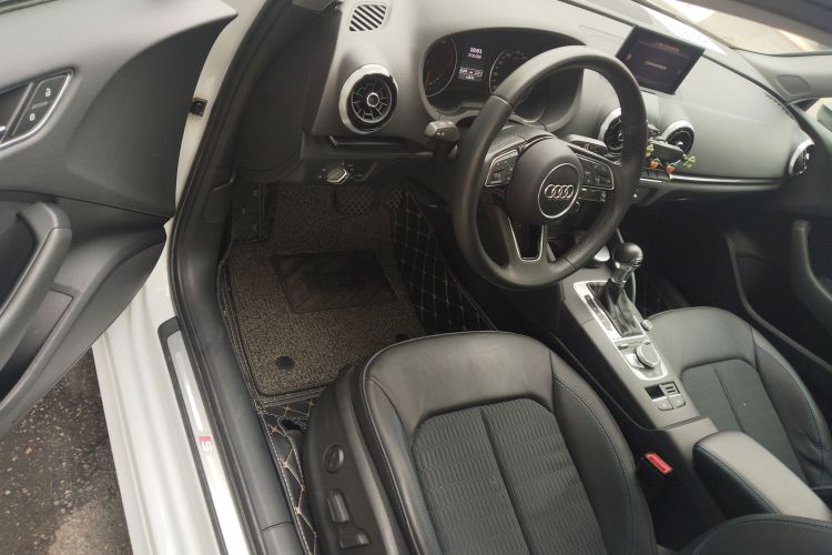 Audi A3 2018 #12 Audi A3 2018 car image #12