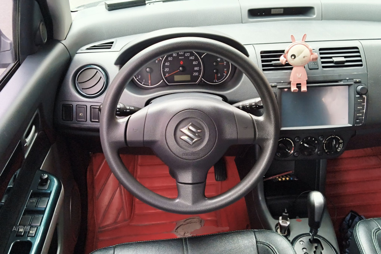 Suzuki Swift 2017 car image #12