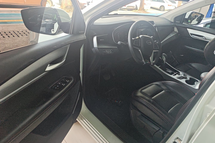 SWM G01 2020 image de voiture #12