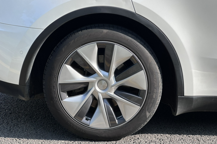 特斯拉 Model Y 2022 汽车图片 #12