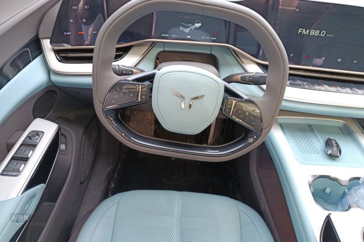 HongQi TianGong 08 2025 immagine di auto #12