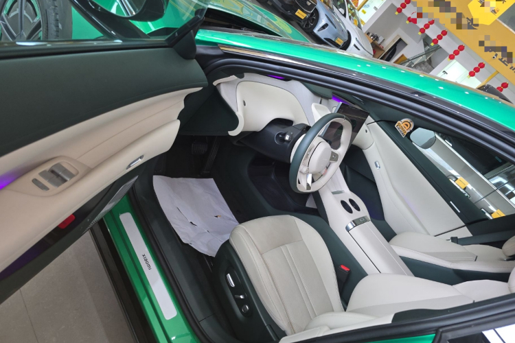 MI YU7 2025 car image #12