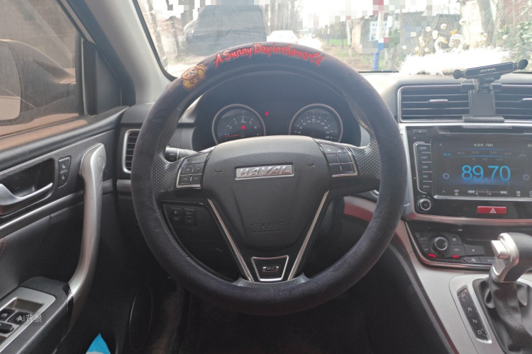 Haval M6 2019 #12 Haval M6 2019 car image #12